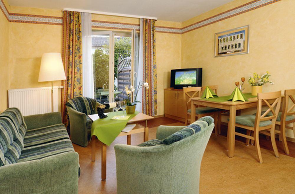 Markt Einersheim Hotel-Gasthof Rotes Ross מראה חיצוני תמונה