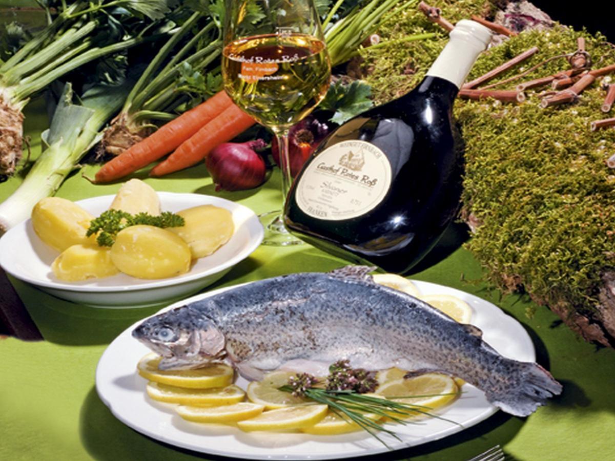 Markt Einersheim Hotel-Gasthof Rotes Ross מראה חיצוני תמונה