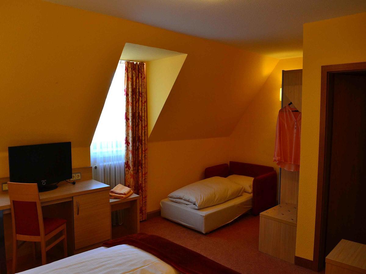 Markt Einersheim Hotel-Gasthof Rotes Ross מראה חיצוני תמונה