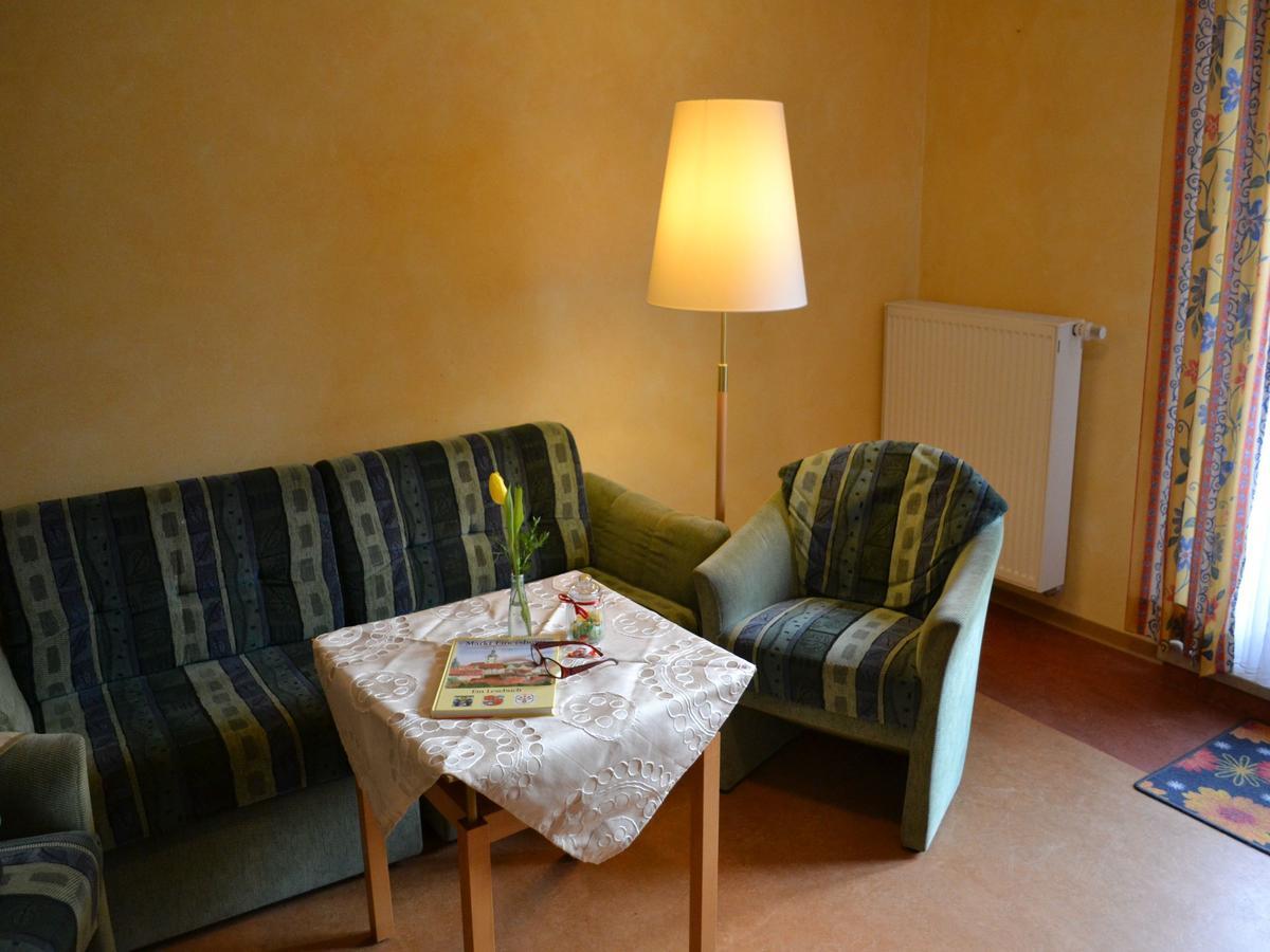 Markt Einersheim Hotel-Gasthof Rotes Ross מראה חיצוני תמונה