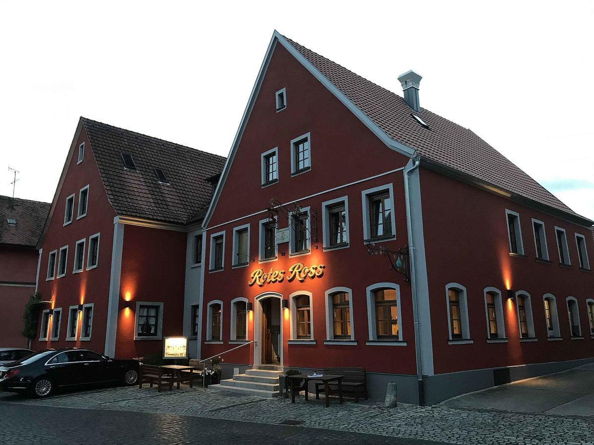 Markt Einersheim Hotel-Gasthof Rotes Ross מראה חיצוני תמונה